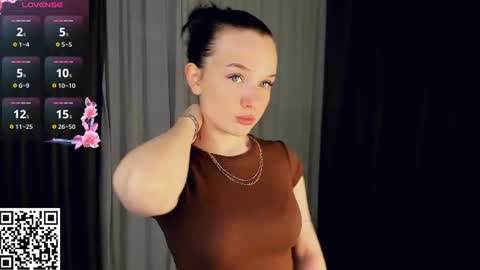Emily - online show from June 17, 2026, 6:42 pm