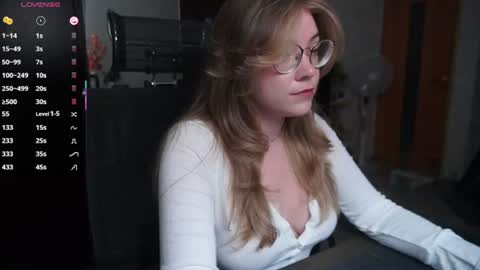 Snapshot of remywild chatting on July 25, 2026, 8:45 am RemyWild online show from July 25, 2026, 8:45 am