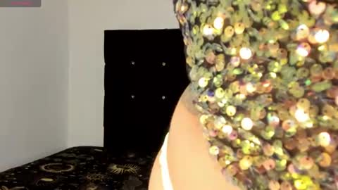 renatawilsom online show from July 10, 2026, 2:19 pm