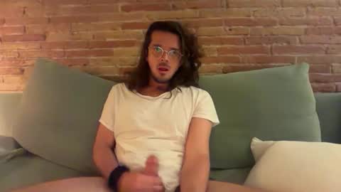 Renzo online show from June 1, 2026, 10:22 pm