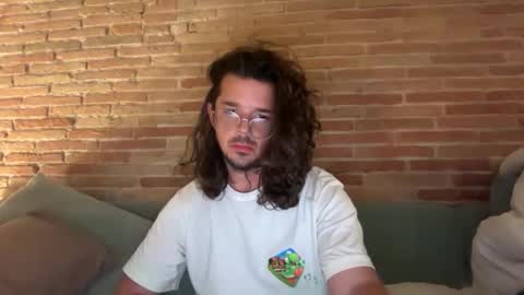 Renzo online show from June 5, 2026, 4:41 am