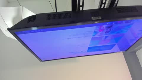 Snapshot of rianamanson chatting on January 5, 2025, 5:30 am Riana online show from January 5, 2025, 5:30 am