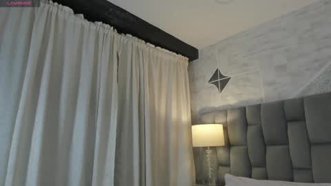 Snapshot of rianamanson chatting on February 19, 2025, 2:23 am Riana online show from February 19, 2025, 2:23 am