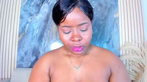 Snapshot of rianamanson chatting on September 17, 2025, 4:47 am Riana online show from September 17, 2025, 4:47 am