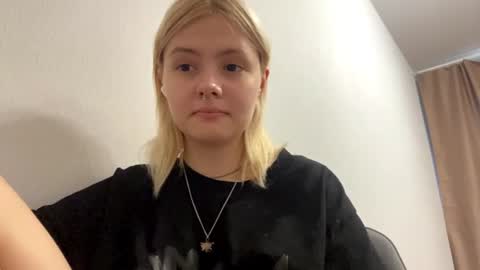 jenny online show from July 25, 2026, 3:09 pm