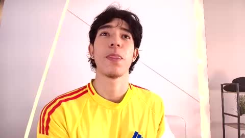 rick_flame06 online show from July 7, 2026, 1:37 pm
