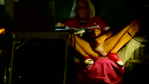 PINK HOLE TWINK online show from July 18, 2026, 5:00 am