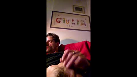 Snapshot of rizzo1980682473 chatting on June 11, 2026, 12:32 am rizzo1980682473 online show from June 11, 2026, 12:32 am
