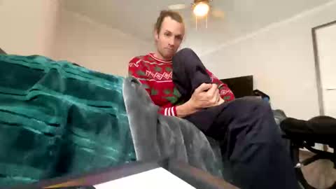 Snapshot of rollinintheweeds chatting on December 2, 2025, 6:36 pm Rollinintheweeds online show from December 2, 2025, 6:36 pm