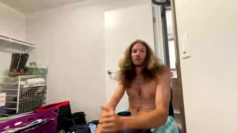 Snapshot of rollinintheweeds chatting on May 15, 2026, 1:51 pm Rollinintheweeds online show from May 15, 2026, 1:51 pm
