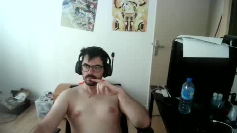 romainb72 online show from June 16, 2026, 6:27 am