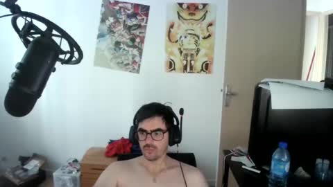 romainb72 online show from June 22, 2026, 10:34 am