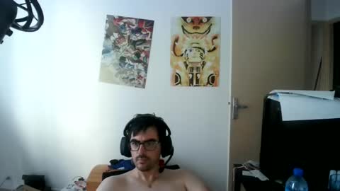 romainb72 online show from June 24, 2026, 4:55 am