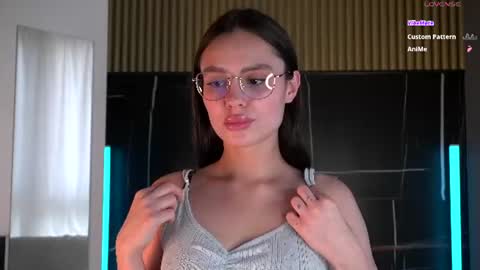 Daddys girl Kira  online show from August 3, 2026, 9:04 am
