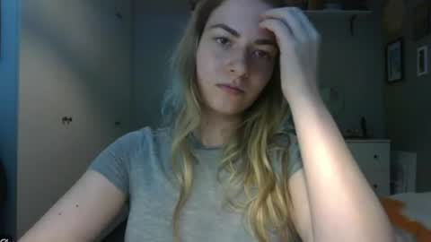 Snapshot of rosie_june chatting on July 14, 2026, 10:21 am Rosie online show from July 14, 2026, 10:21 am