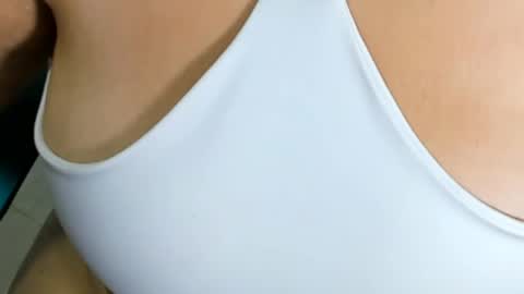 Snapshot of roxxxana_blake chatting on May 29, 2026, 11:52 am Roxana online show from May 29, 2026, 11:52 am
