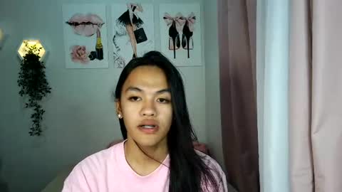 Snapshot of roxy358888 chatting on August 6, 2026, 10:39 am roxy358888 online show from August 6, 2026, 10:39 am