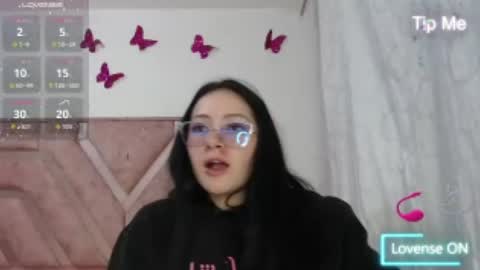 Snapshot of roxyy_fox chatting on June 25, 2026, 2:22 am Roxy online show from June 25, 2026, 2:22 am