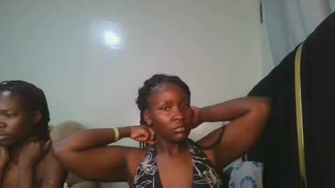 Snapshot of royal_goddes2 chatting on June 21, 2026, 8:17 am royal_goddes2 online show from June 21, 2026, 8:17 am