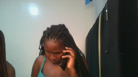 Snapshot of royal_goddes2 chatting on July 6, 2026, 7:27 pm royal_goddes2 online show from July 6, 2026, 7:27 pm