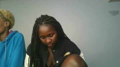 Snapshot of royal_goddes2 chatting on July 17, 2026, 6:35 pm royal_goddes2 online show from July 17, 2026, 6:35 pm
