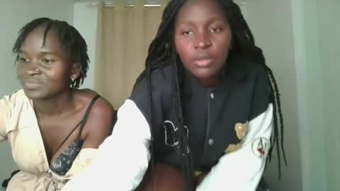 Snapshot of royal_goddes2 chatting on July 23, 2026, 11:02 pm royal_goddes2 online show from July 23, 2026, 11:02 pm