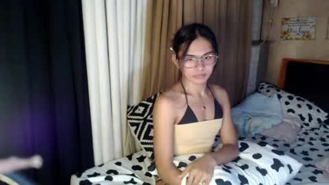 s1nfulmaxx online show from July 11, 2026, 3:04 pm