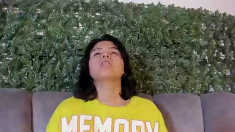 Snapshot of sabinamerchetti_ chatting on July 19, 2026, 2:21 pm Sabina Merchetti online show from July 19, 2026, 2:21 pm