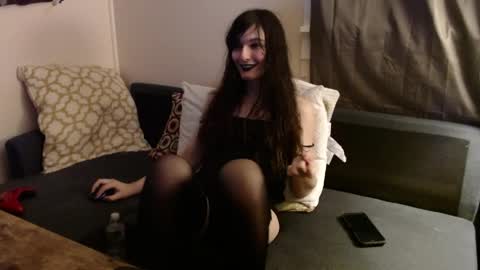 sabinewinters online show from May 15, 2026, 10:50 pm