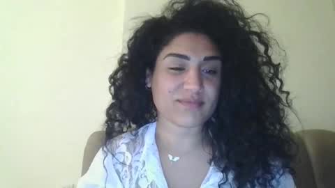 Queen online show from June 10, 2026, 3:33 pm