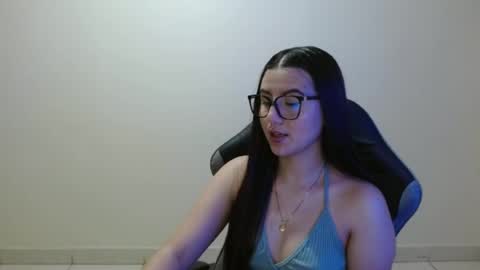 Sahaliefox  online show from July 6, 2026, 9:28 pm
