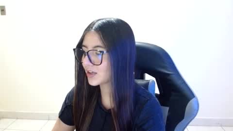 Sahaliefox  online show from July 11, 2026, 2:14 am