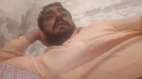 saleem1414178042 online show from May 1, 2026, 4:22 pm
