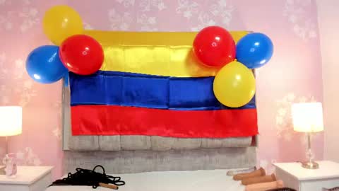 salome_simonz online show from June 17, 2026, 8:10 pm