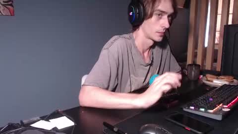 sam_skywalker online show from July 28, 2026, 11:17 am