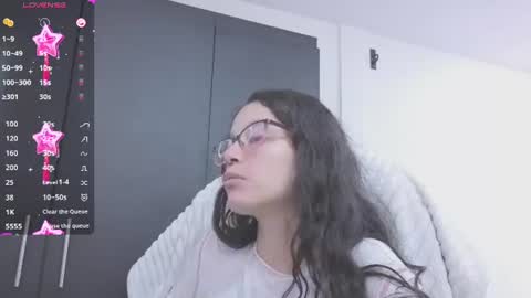 samantha_blow online show from July 17, 2026, 3:24 am