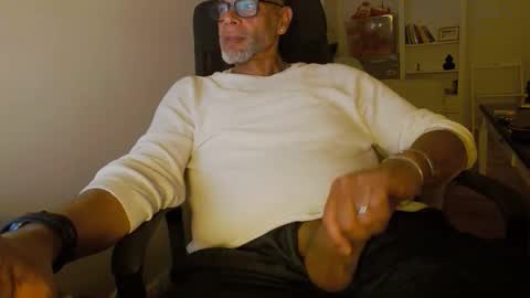Sam online show from May 17, 2026, 7:10 pm