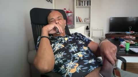 Sam online show from July 16, 2026, 3:40 pm