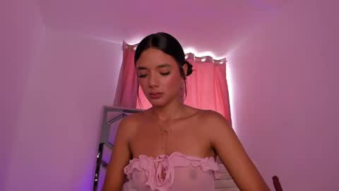 samirose_ online show from May 30, 2026, 3:20 pm