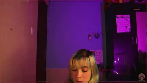 Snapshot of sammy__8 chatting on May 12, 2026, 3:03 am Sammy online show from May 12, 2026, 3:03 am