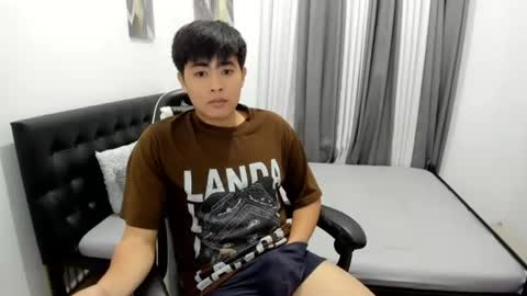 Sam online show from July 8, 2026, 12:42 pm