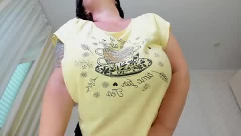 Sanata James online show from July 30, 2026, 2:38 pm