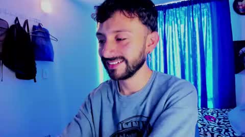Santi online show from July 17, 2026, 6:46 pm