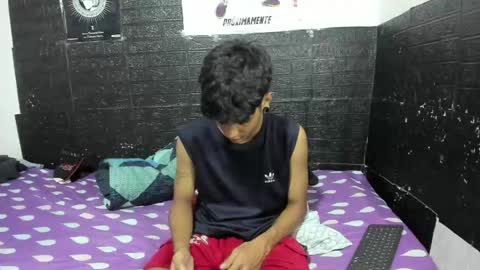 santos online show from May 26, 2026, 3:24 am