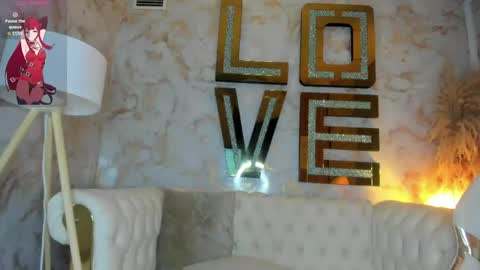 Snapshot of sarah_sluty chatting on June 6, 2026, 12:05 am Sarah online show from June 6, 2026, 12:05 am