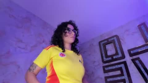 Snapshot of sarah_sluty chatting on June 18, 2026, 2:23 am Sarah online show from June 18, 2026, 2:23 am