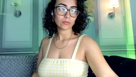 Snapshot of sarah_sluty chatting on June 20, 2026, 10:29 am Sarah online show from June 20, 2026, 10:29 am