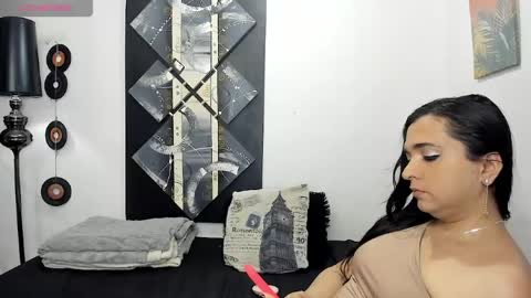  SARAHJEY     online show from July 3, 2026, 6:25 pm