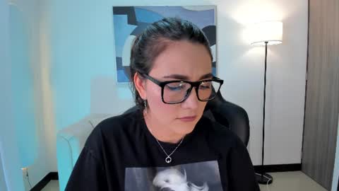 Snapshot of saraparkerx chatting on July 14, 2026, 8:14 pm I am Sara online show from July 14, 2026, 8:14 pm