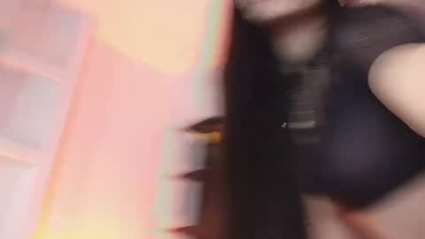 Snapshot of sararoy_ chatting on June 25, 2026, 11:31 pm Sara online show from June 25, 2026, 11:31 pm